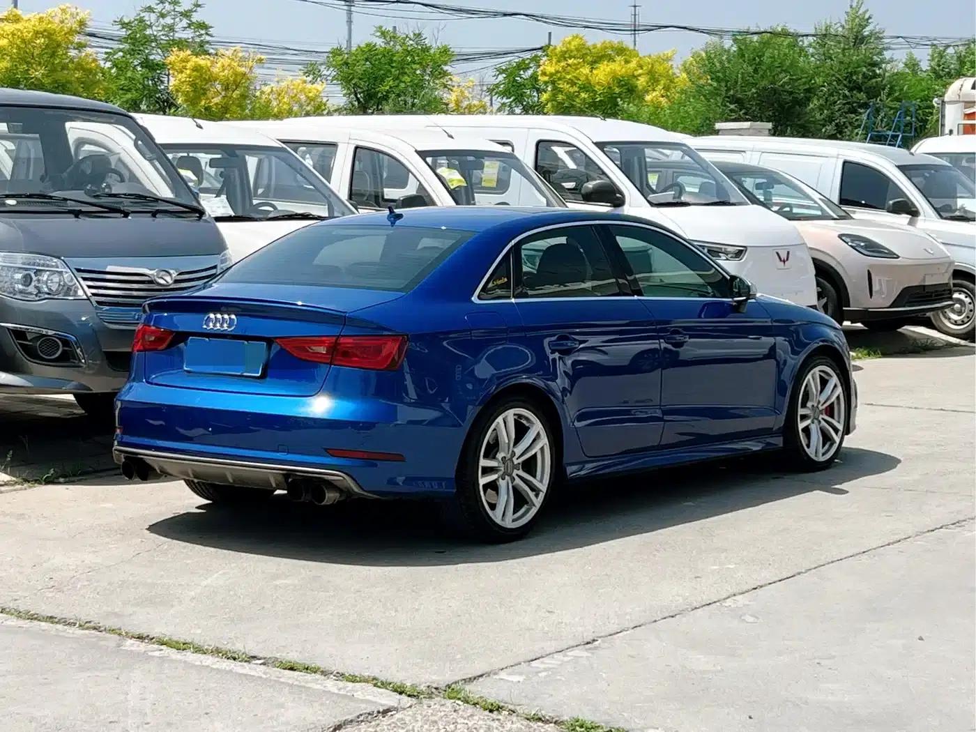 Audi S3 2015 Model S3 2.0T Limousine — миниатюра 4