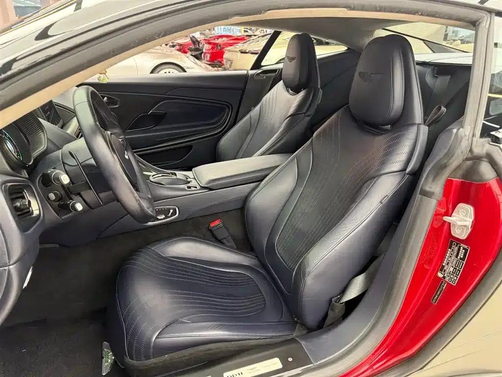 Aston Martin DB11 2019 4.0T V8 Coupe — миниатюра 5