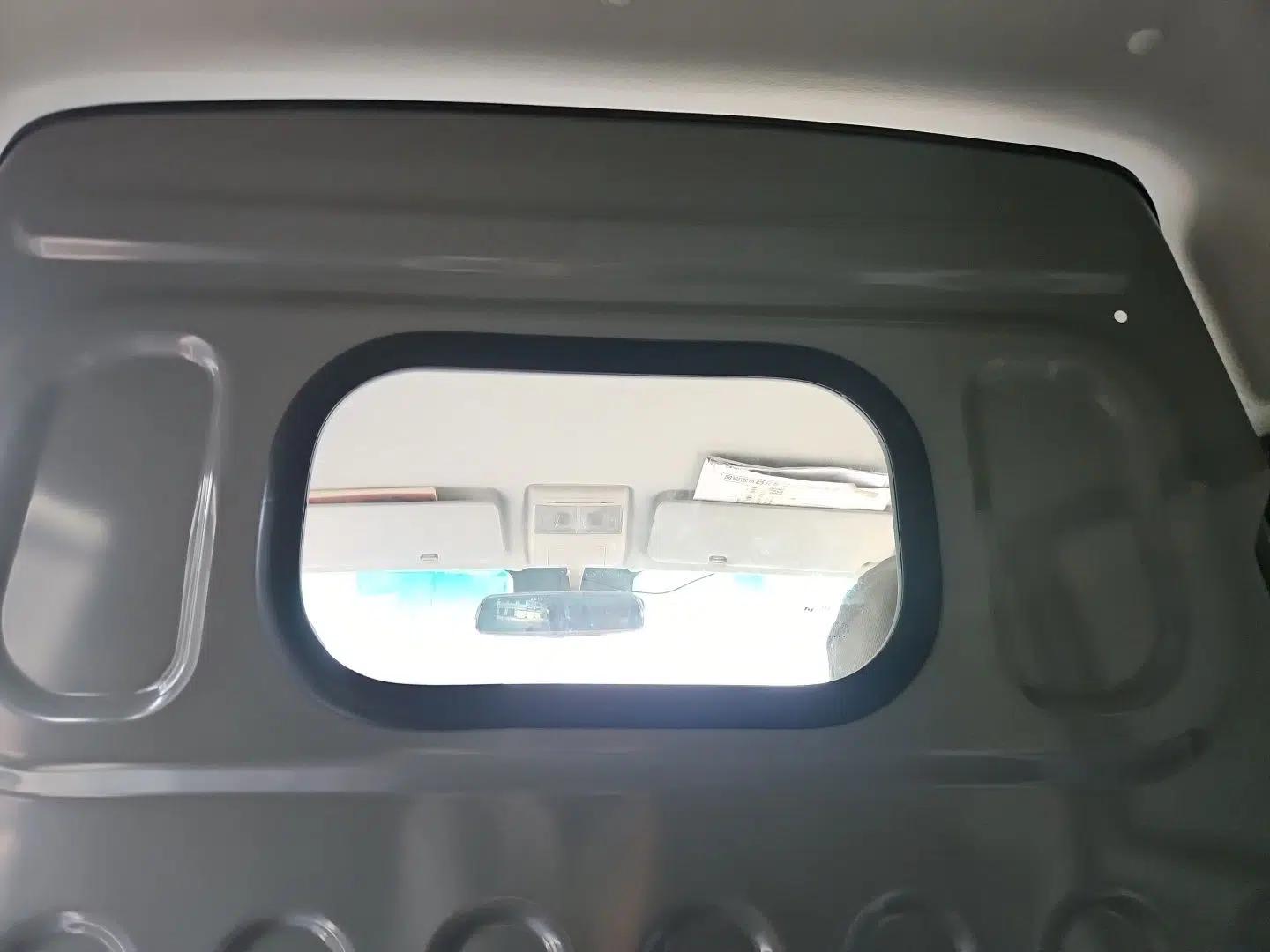 Jinbei New Hiace X30L CNG 2023 100L CNG Wealth Edition Van 2/5-Seater Air-Conditioned Model SWCC15M — миниатюра 18