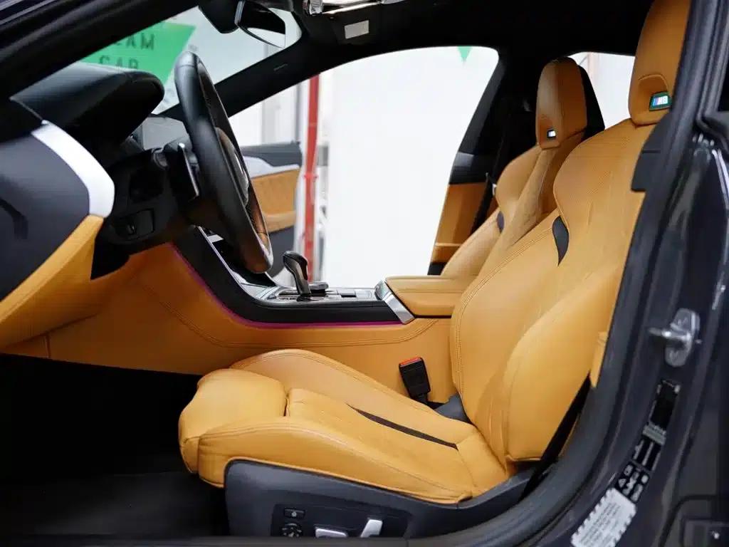 2020 BMW M8 Competition — миниатюра 27