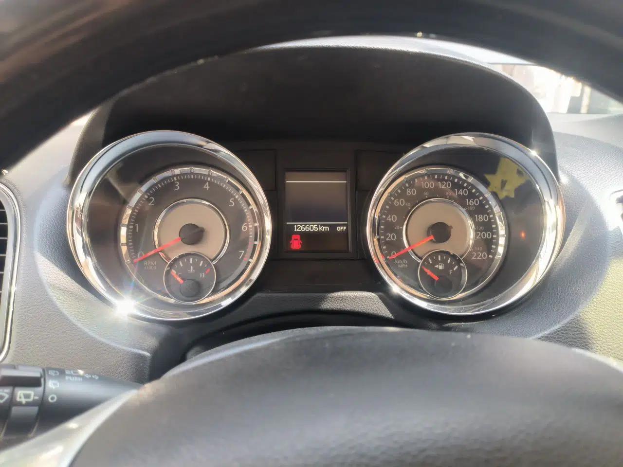 Chrysler Grand Voyager 2013 3.6L Luxury Edition — миниатюра 11