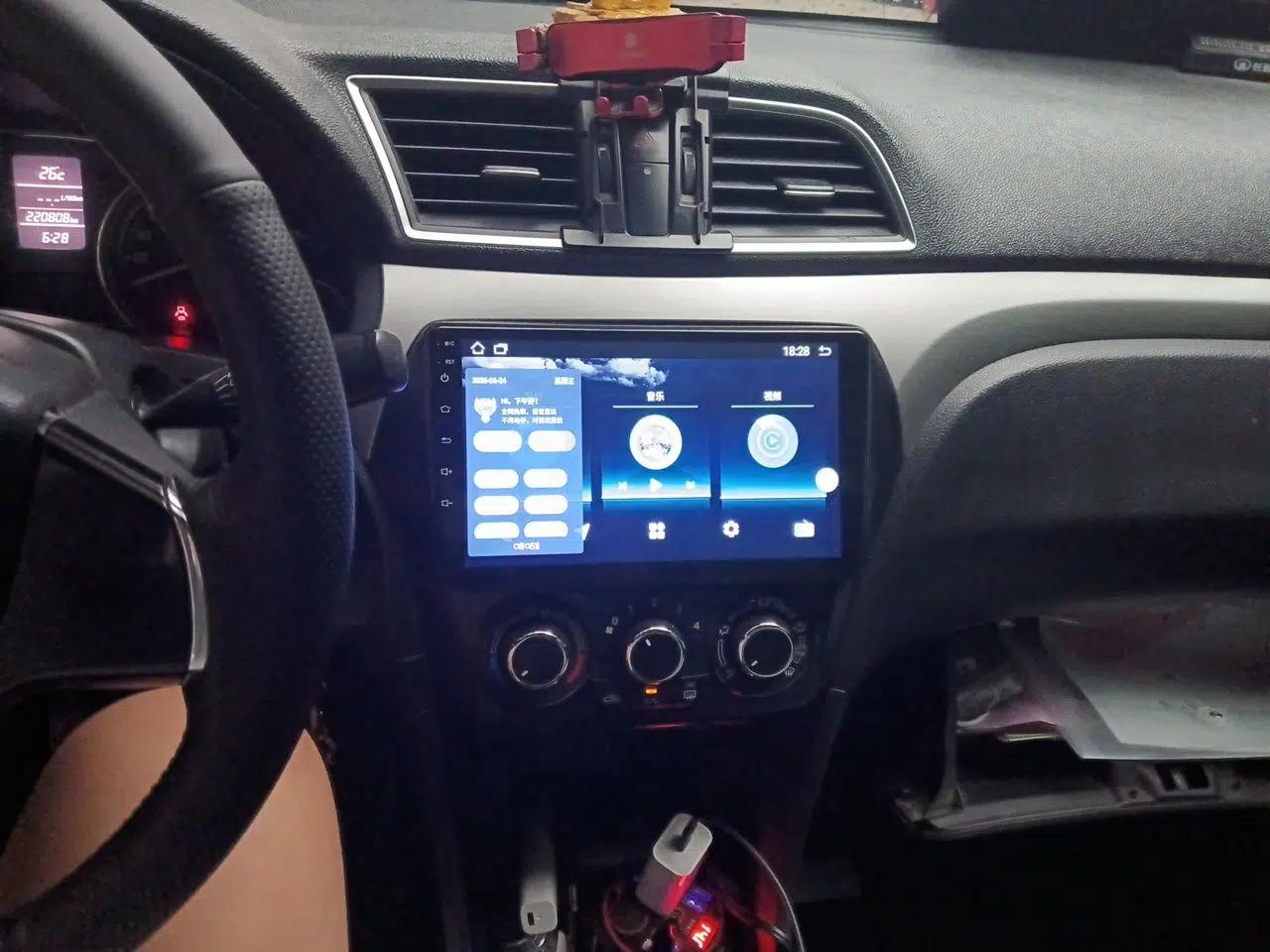 Suzuki Alivio 2015 1.6L Manual Comfort Model — миниатюра 13