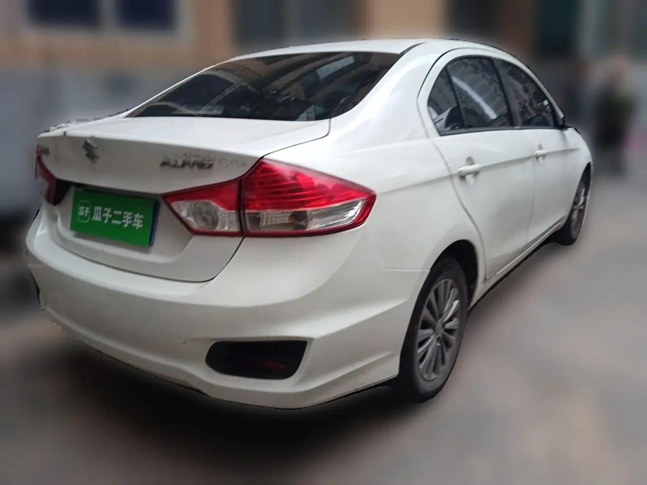 Suzuki Alivio 2015 1.6L Manual Comfort Model — миниатюра 6