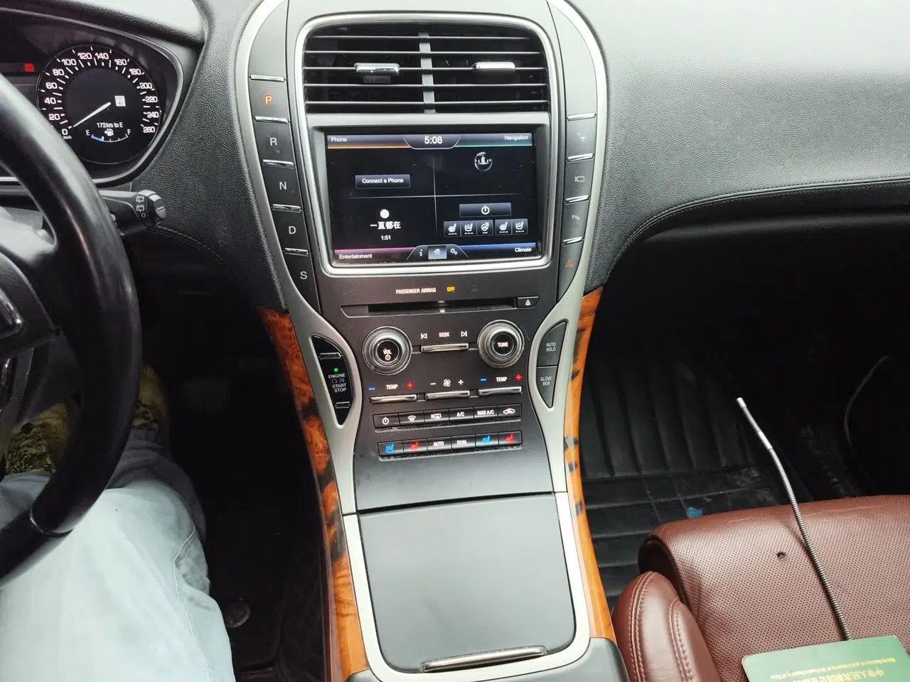 Lincoln MKX 2015 2.7T Four-Wheel Drive Prestige Edition — миниатюра 13