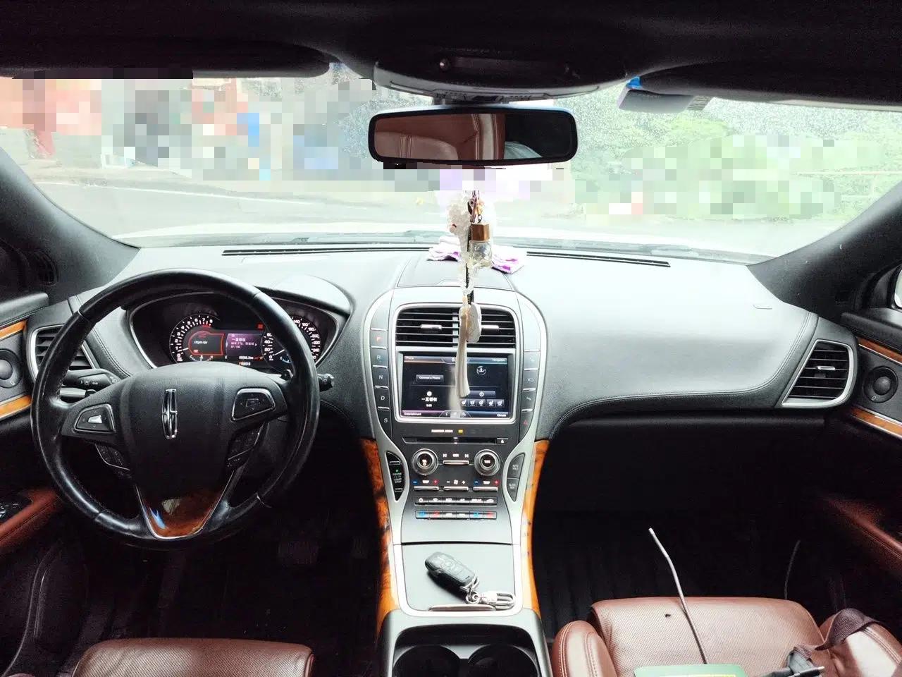 Lincoln MKX 2015 2.7T Four-Wheel Drive Prestige Edition — миниатюра 9