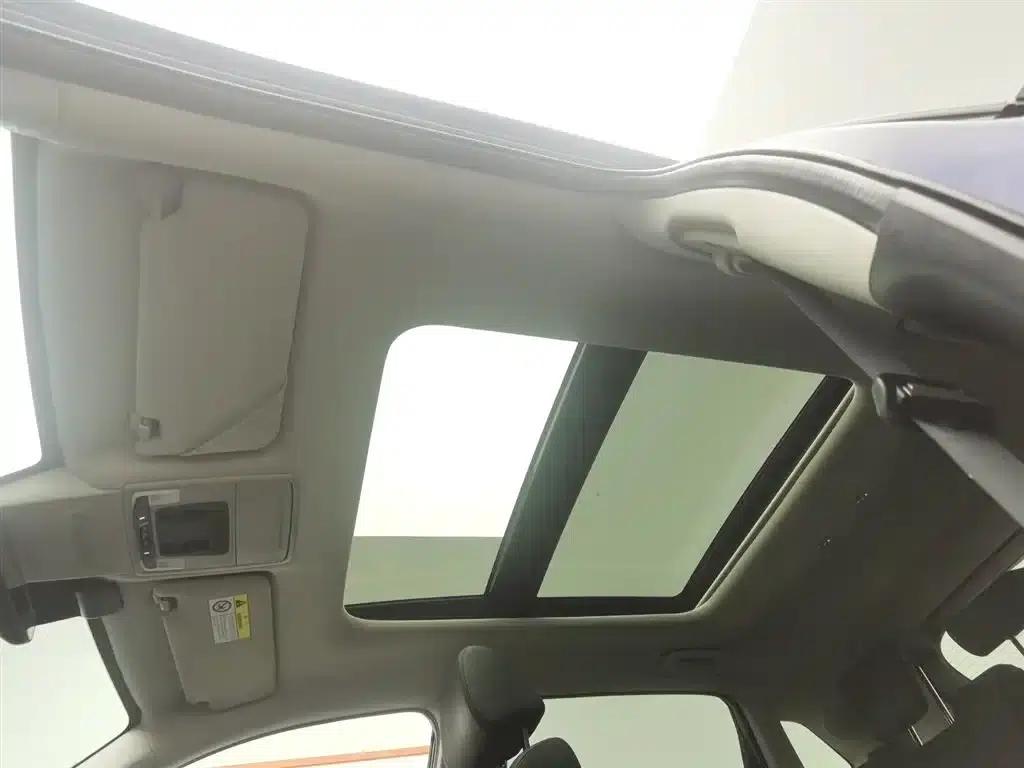 Honda HR-V 2023 240TURBO Sporty Edition — миниатюра 14