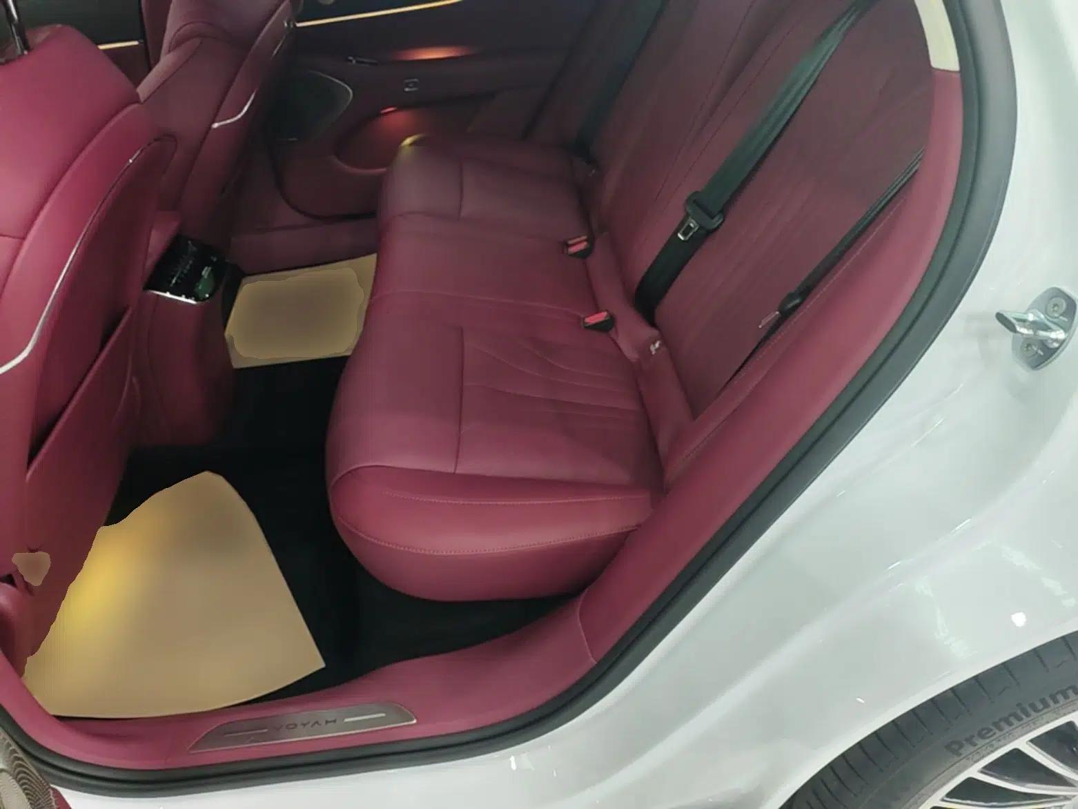 VOYAH Lantu Chiguang L 2026 Four-Wheel-Drive Ultra — миниатюра 20