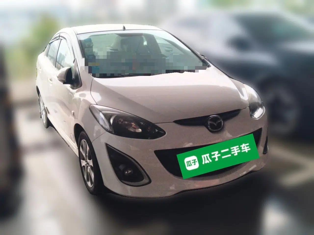 Mazda 2 2012 Sedan XuanDong 1.5L Automatic Fashion Edition — миниатюра 3