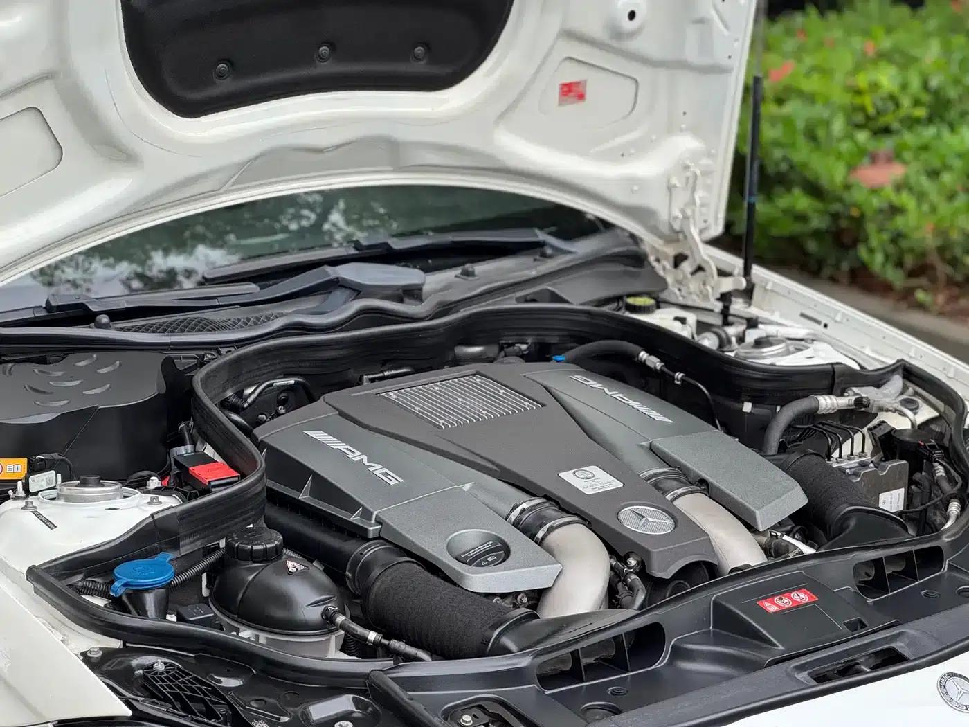 2015 Mercedes-Benz CLS AMG 63 S 4MATIC — миниатюра 25