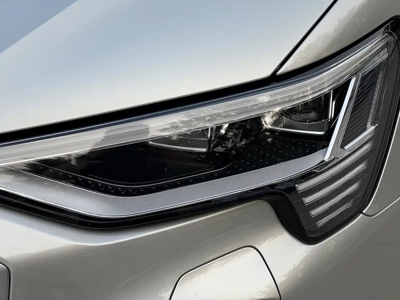 Audi e-tron 2021 50 quattro Premium Edition — миниатюра 9