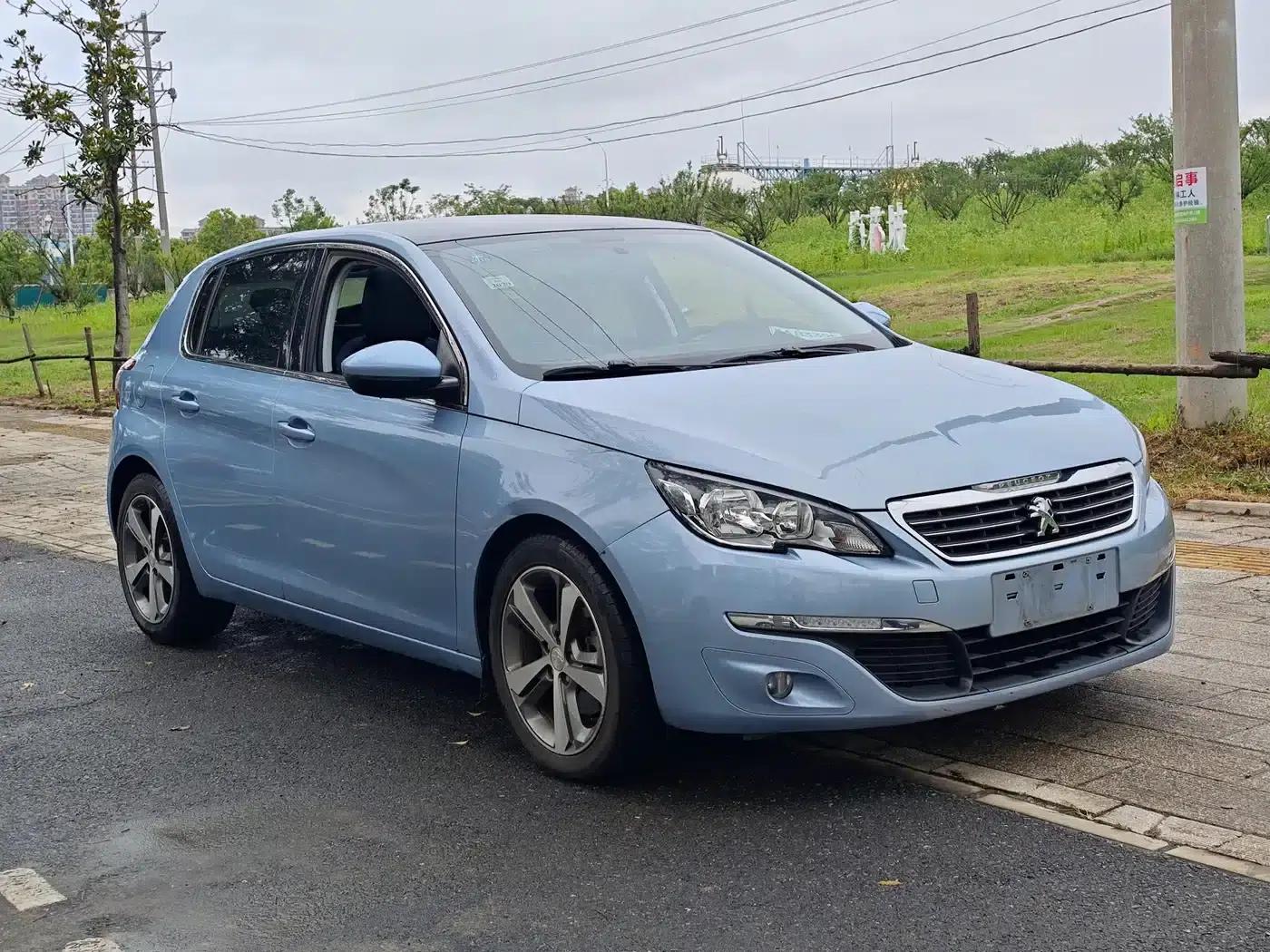Peugeot 308S 2015 1.6T Automatic Sporty Edition — миниатюра 3