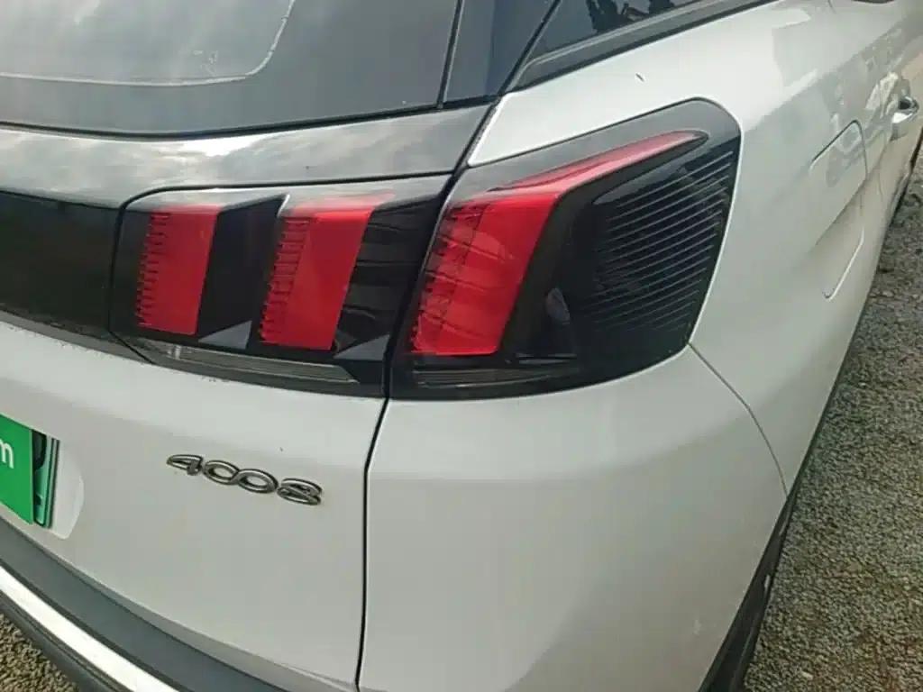 Peugeot 4008 PHEV 2020 1.6T PHEV Tri-Motor Luxury Edition — миниатюра 8