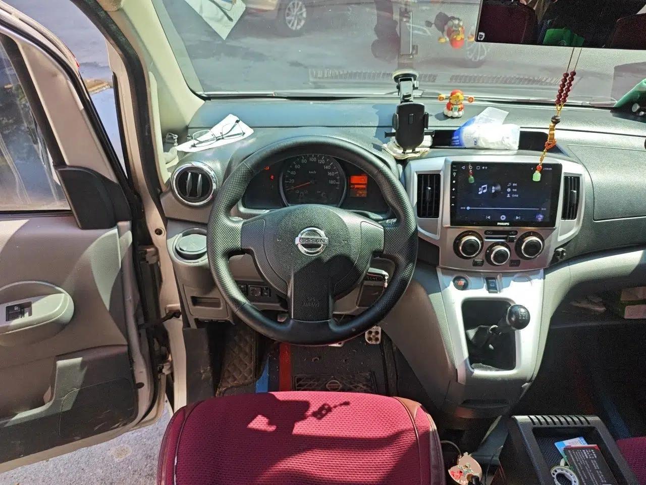 Nissan NV200 2012 1.6L 232 Seats Luxury Version — миниатюра 10