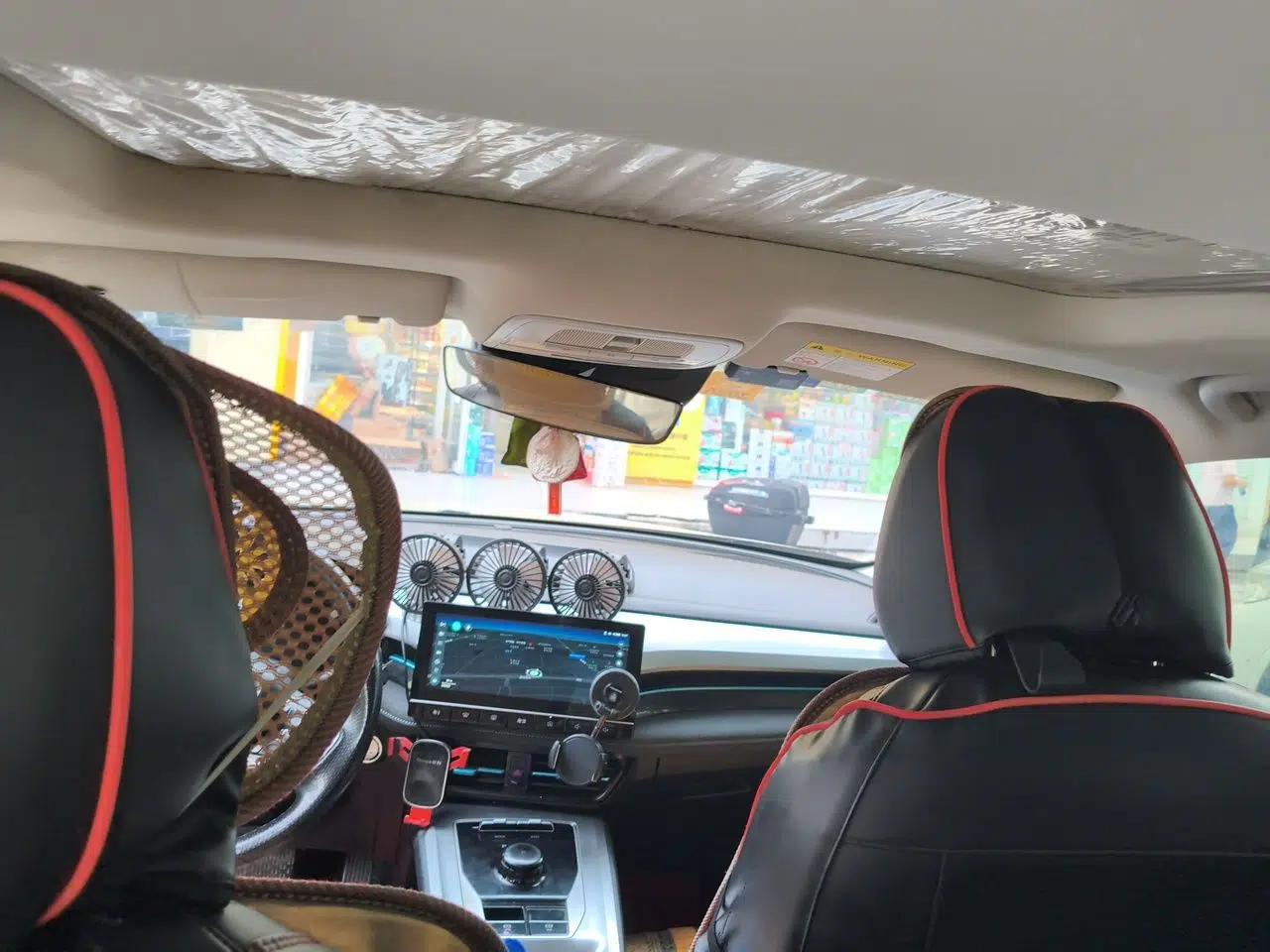 Roewe Ei5 2021 Ultra-Cool Edition — миниатюра 18