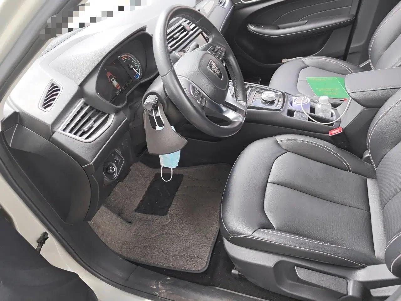 Roewe Ei5 2019 Smart Connect Flagship Edition — миниатюра 15