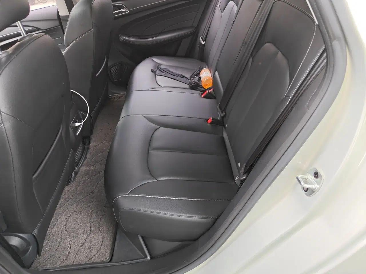 Roewe Ei5 2019 Smart Connect Flagship Edition — миниатюра 17