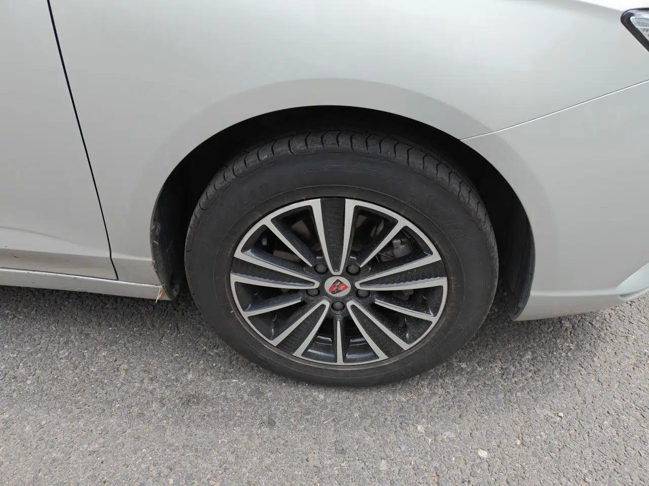 Roewe Ei5 2019 Smart Connect Flagship Edition — миниатюра 8