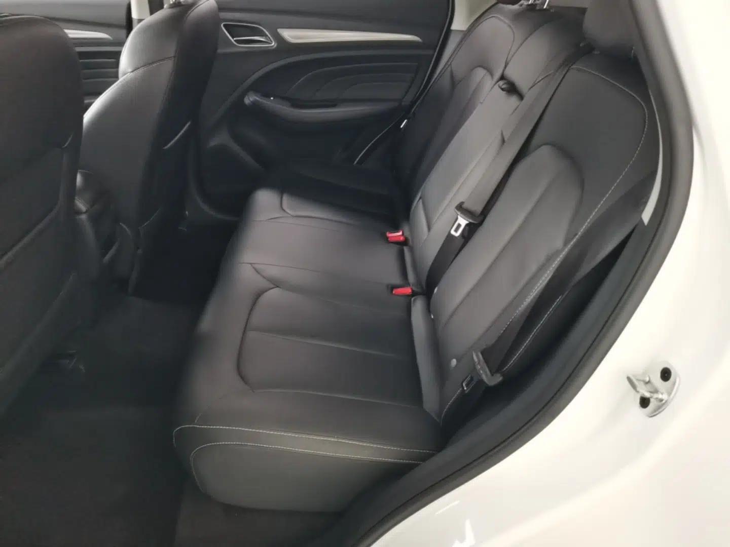 Roewe RX3 2018 18T Automatic Flagship Model — миниатюра 20