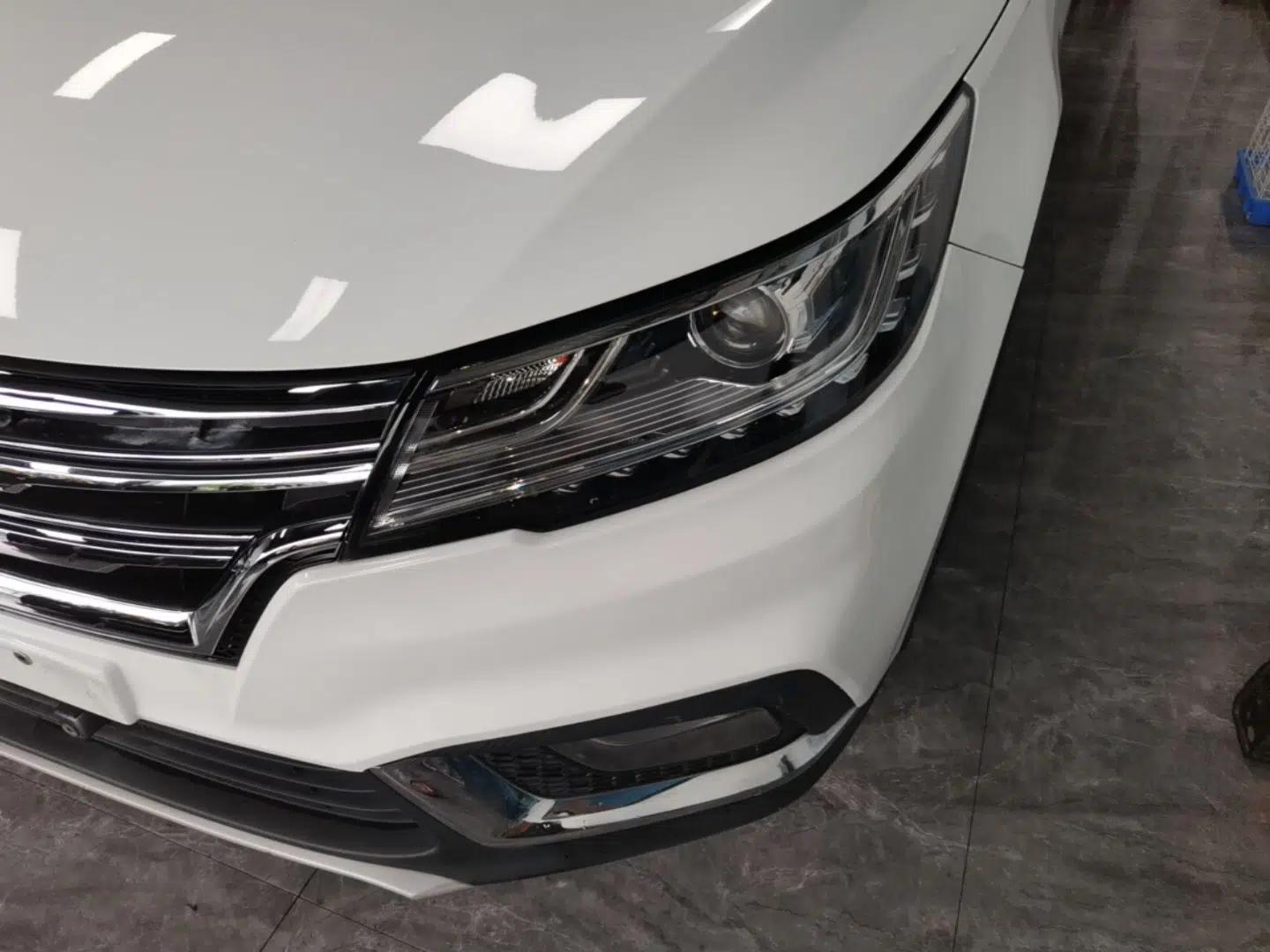 Roewe RX3 2018 18T Automatic Flagship Model — миниатюра 8