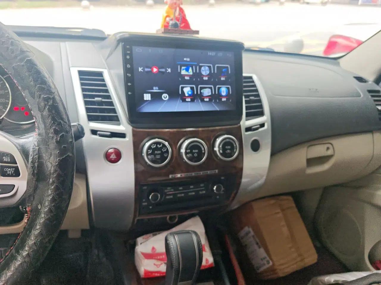 Mitsubishi Pajero Sport 2013 3.0L Automatic Two-Wheel Drive Luxury Edition — миниатюра 13