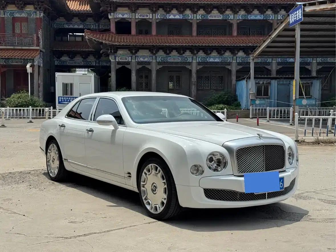 Mulsanne 2011 6.8T Luxury Edition — миниатюра 2