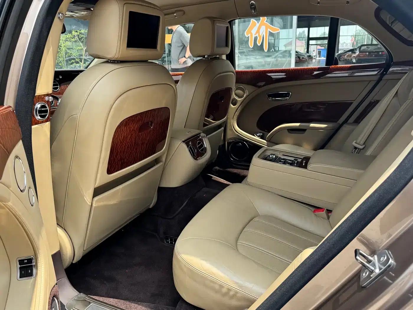 Mulsanne 2011 6.8T Luxury Edition — миниатюра 5