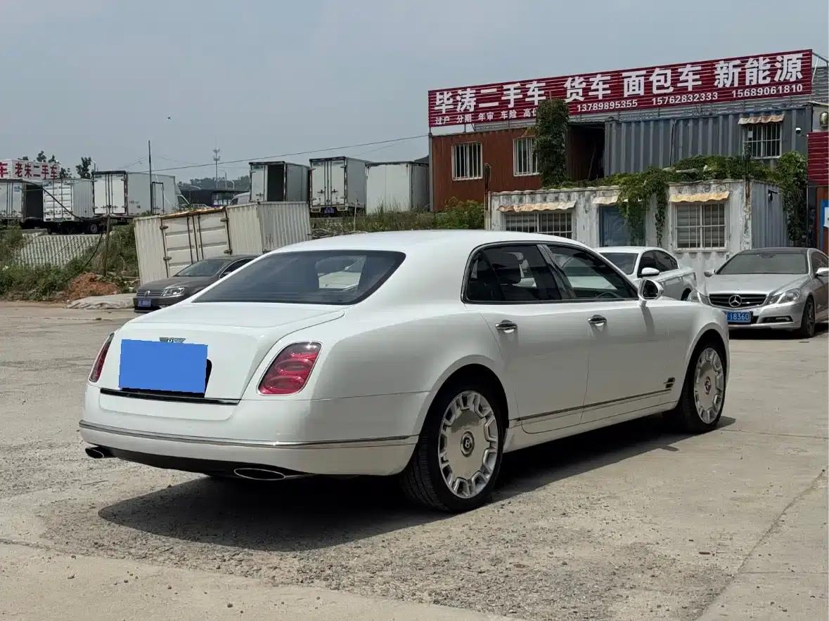 Mulsanne 2011 6.8T Luxury Edition — миниатюра 10