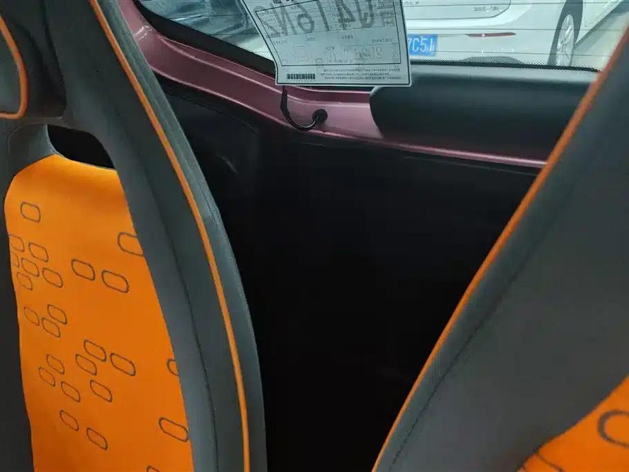 Baojun E100 2019 Model 250KM Smart Edition — миниатюра 4