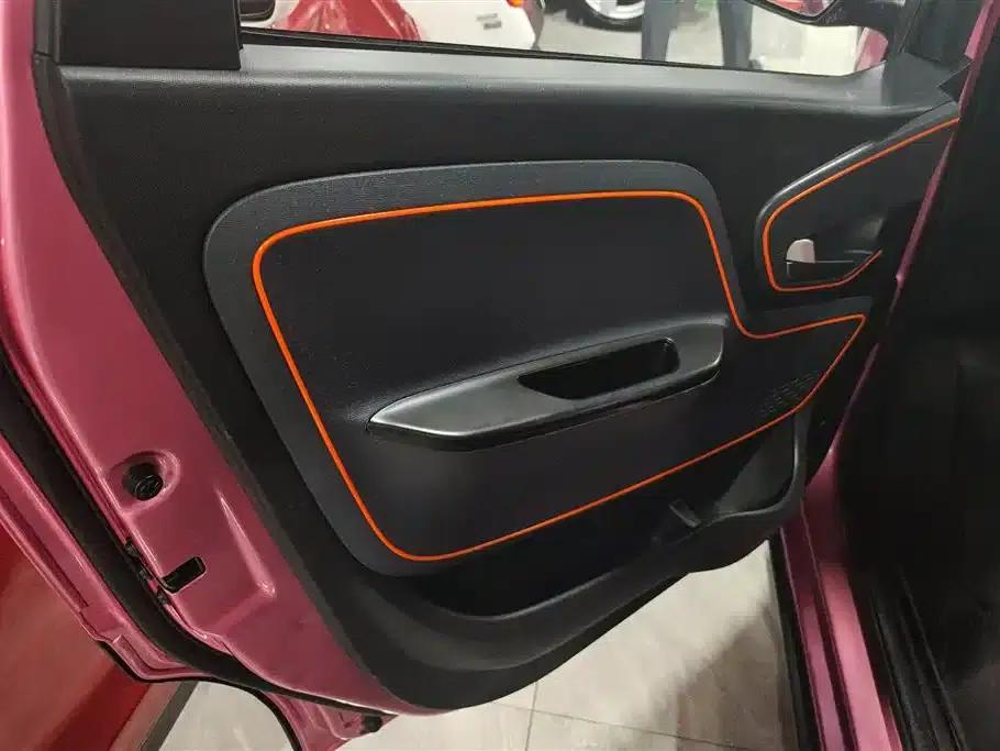 Baojun E100 2019 Model 250KM Smart Edition — миниатюра 7