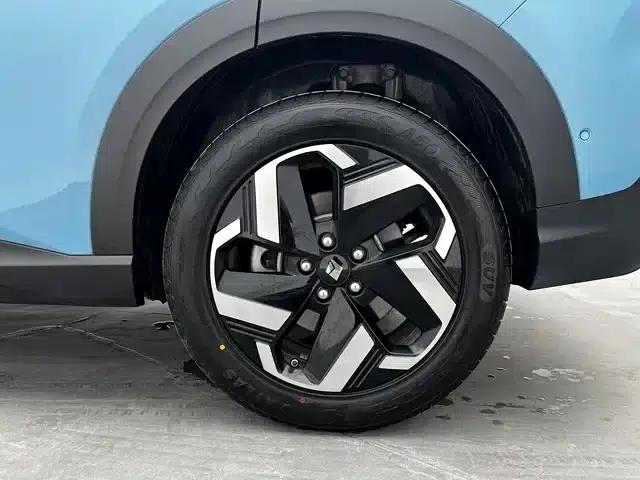 Baojun Yunhai 2024 140km/h Plug-in Hybrid — миниатюра 12