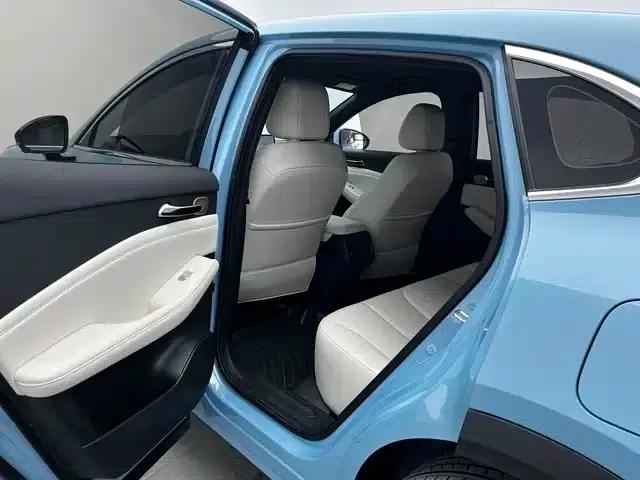 Baojun Yunhai 2024 140km/h Plug-in Hybrid — миниатюра 10