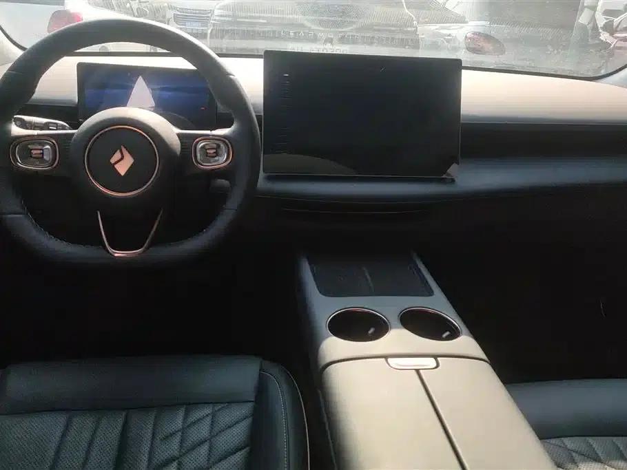 Baojun Enjoy 2025 Plug-in Hybrid 140km/h Special Edition — миниатюра 12