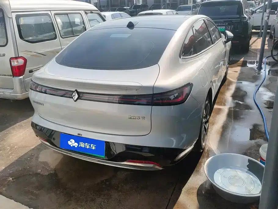Baojun Enjoy 2025 Plug-in Hybrid 140km/h Special Edition — миниатюра 3