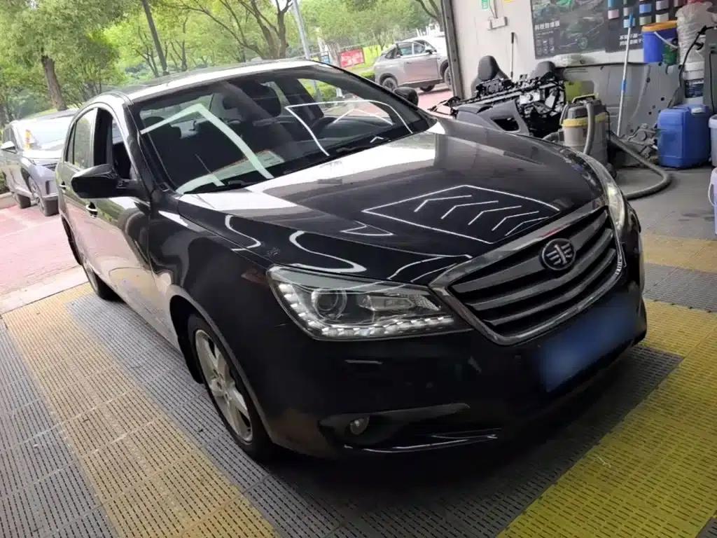 Besturn B90 2014 1.8T Automatic Luxury Edition — миниатюра 4