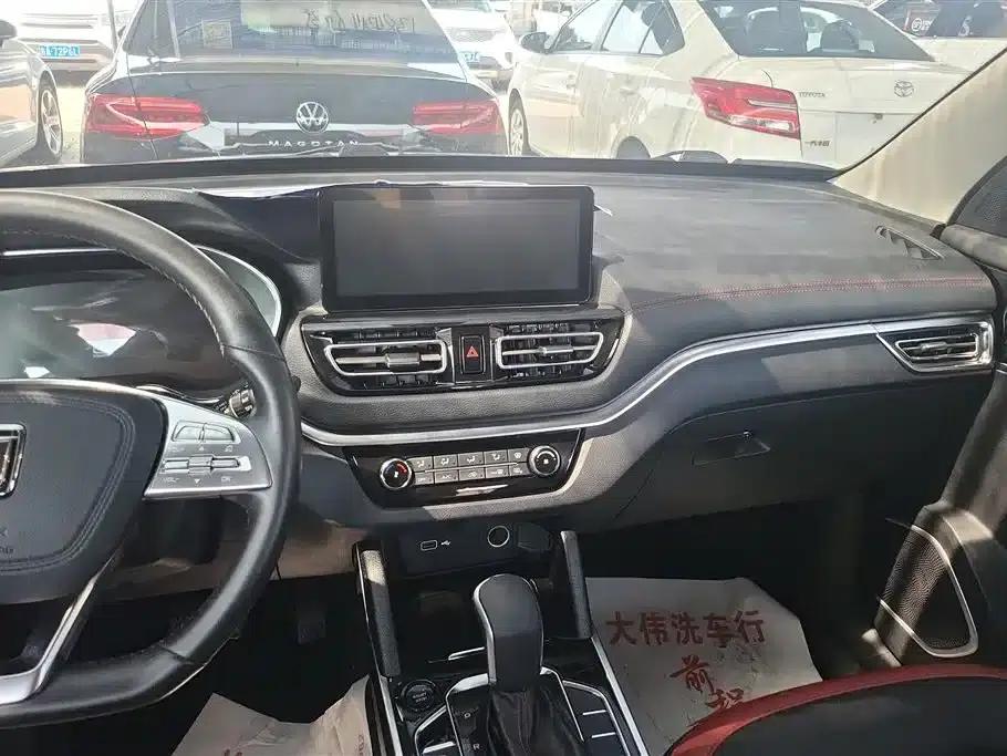 Bestune T33 2019 1.6L Automatic Deluxe Edition (National VI Emission Standard) — миниатюра 13
