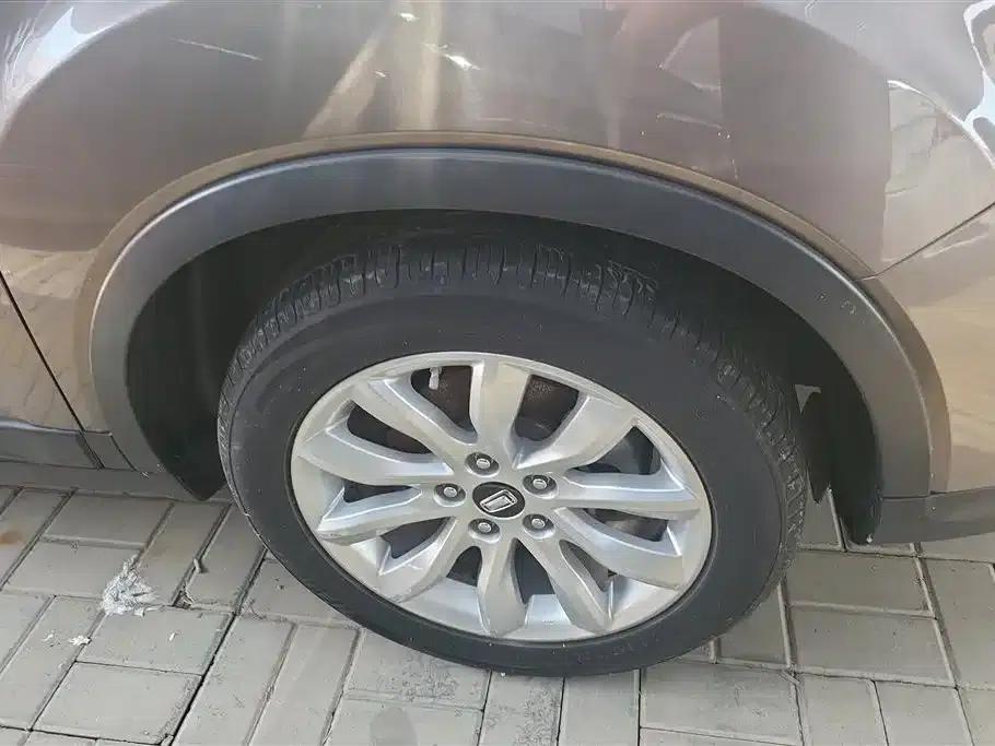 Bestune T33 2019 1.6L Automatic Deluxe Edition (National VI Emission Standard) — миниатюра 6