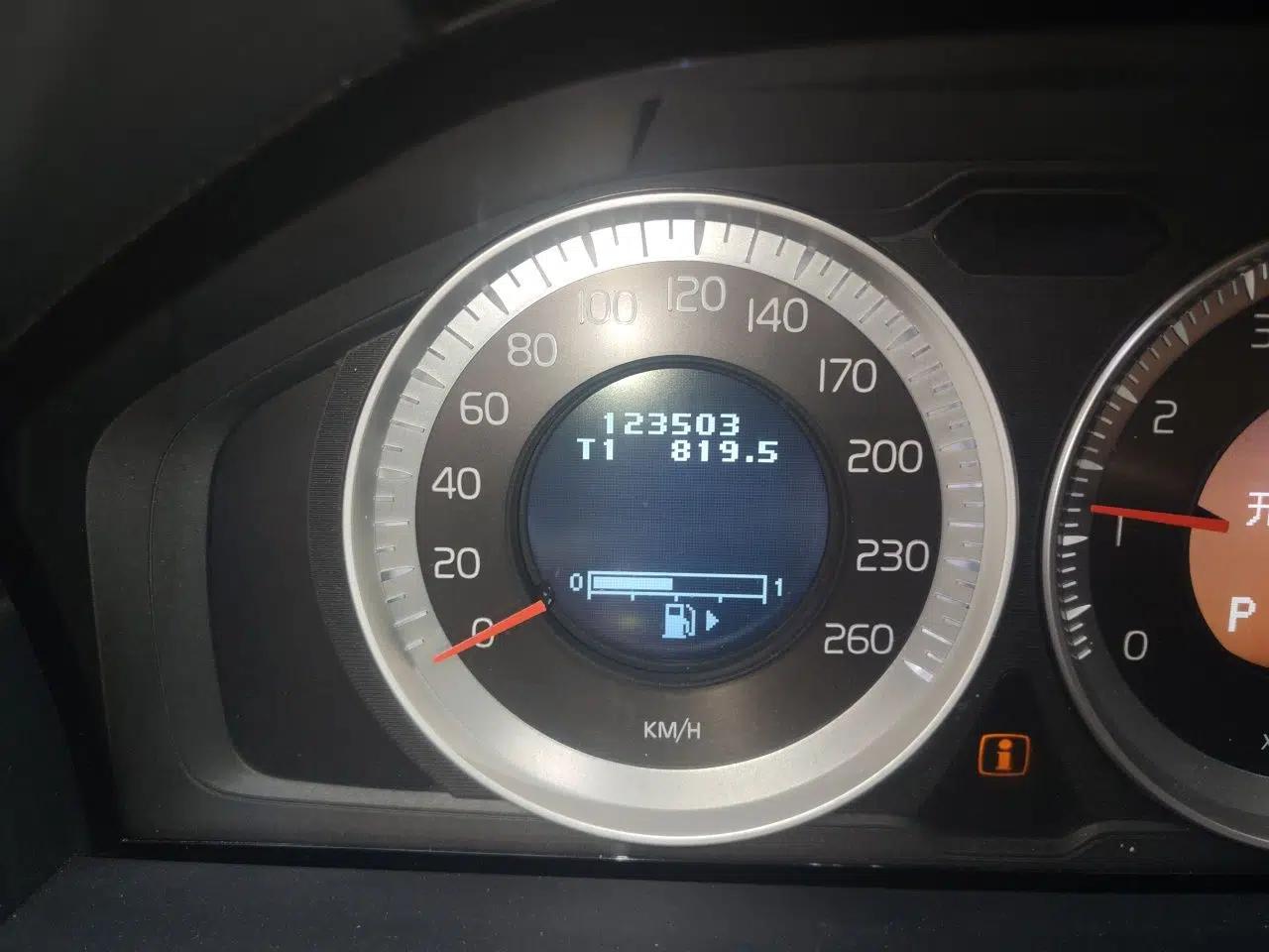 Volvo S80L 2012 2.0T T5 Luxury Edition — миниатюра 12