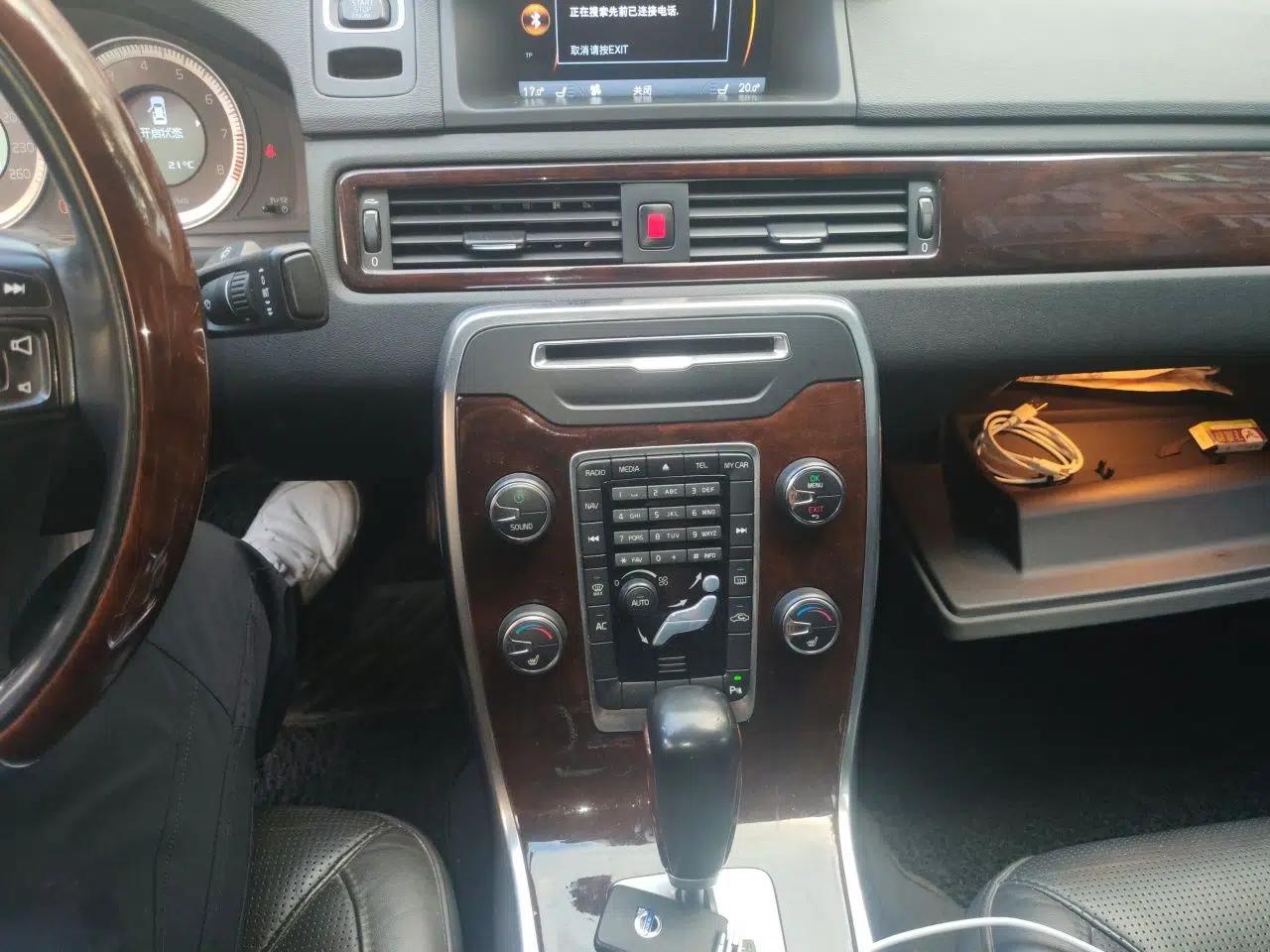 Volvo S80L 2012 2.0T T5 Luxury Edition — миниатюра 13