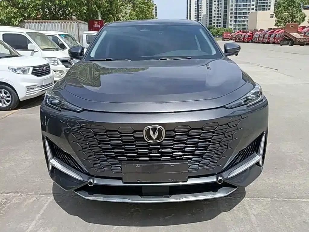 Changan UNI-K Smart Electric iDD 2022 Blue Whale iDD 130km 1.5T Premium Edition — миниатюра 3
