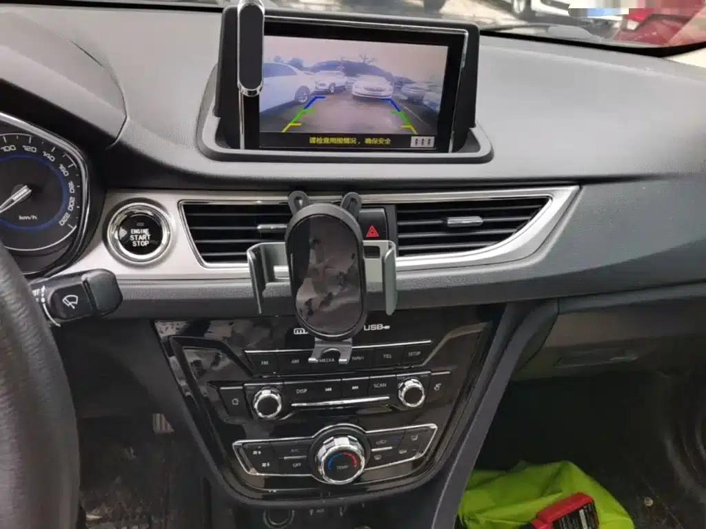 Yuexiang V7 2016 1.6L Automatic Enjoyment Edition (National V Emission Standard) — миниатюра 13