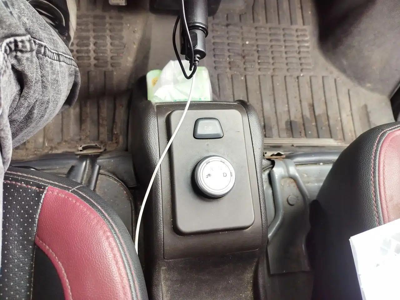 Wuling Rongguang EV 2020 Basic Version 7-Seater 300 km — миниатюра 14