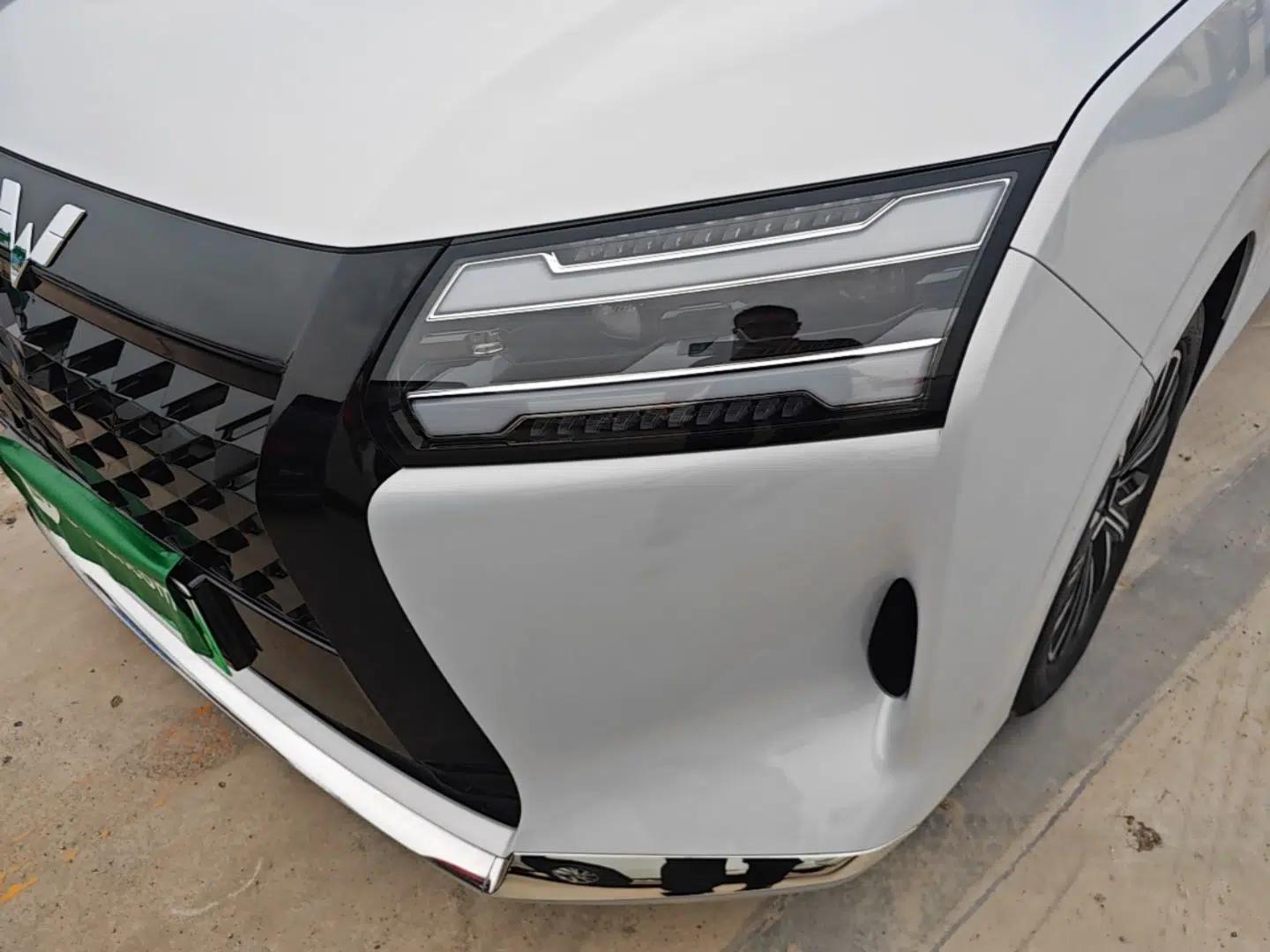 Wuling Starlight 730 2025 Model Plug-in Hybrid 125km Luxury Edition — миниатюра 8