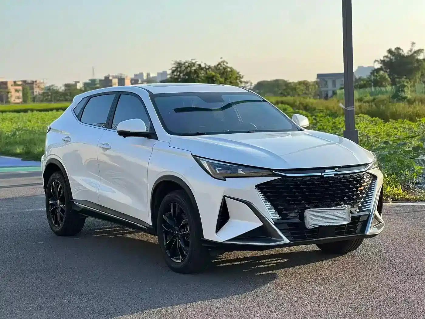 Changan Oushang X5 PLUS 2023 Facelift 1.5T DCT Premium Edition — миниатюра 2