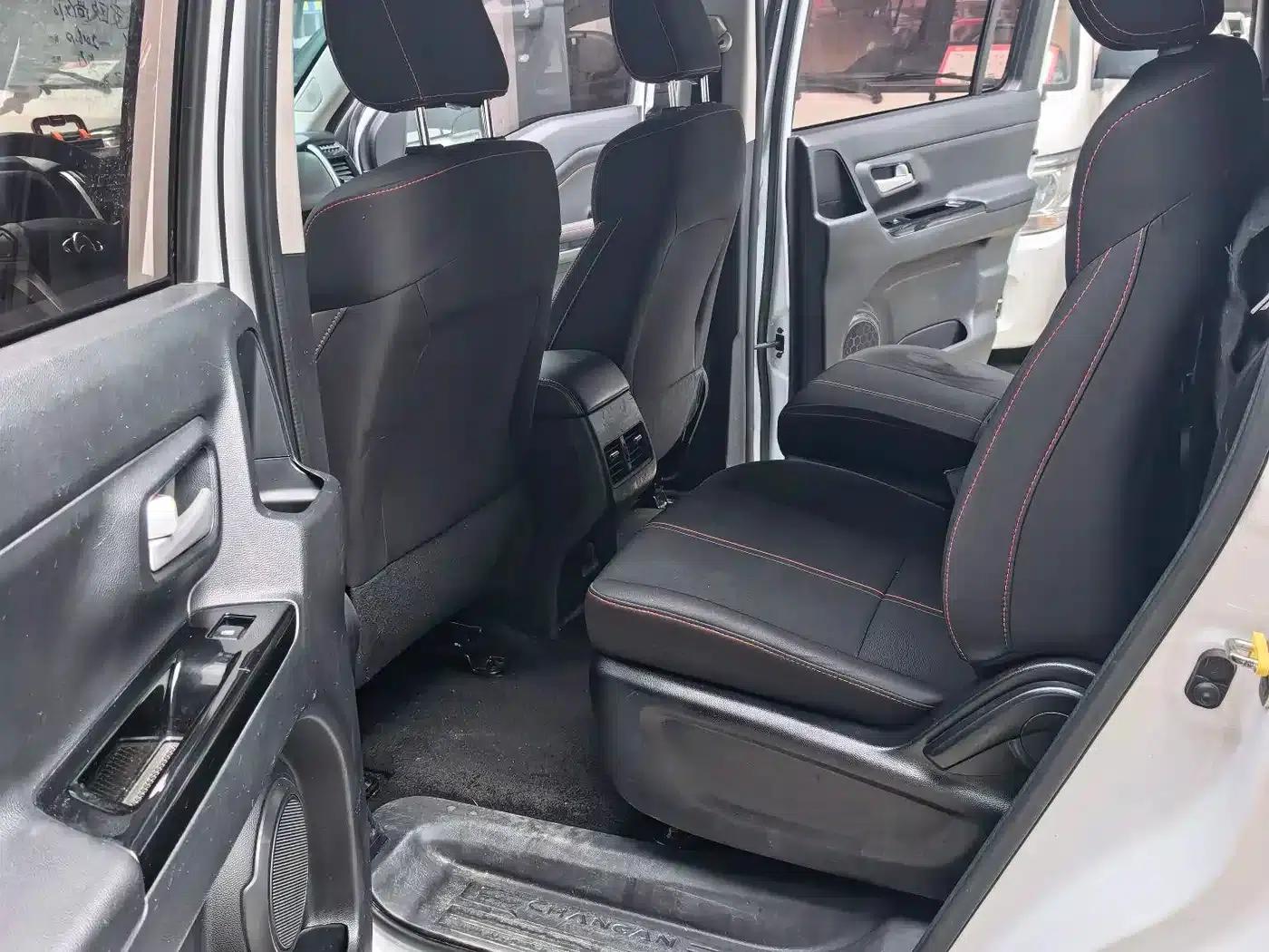 Changan Oushang X70A 2018 Model 1.5L Manual Standard Edition — миниатюра 11