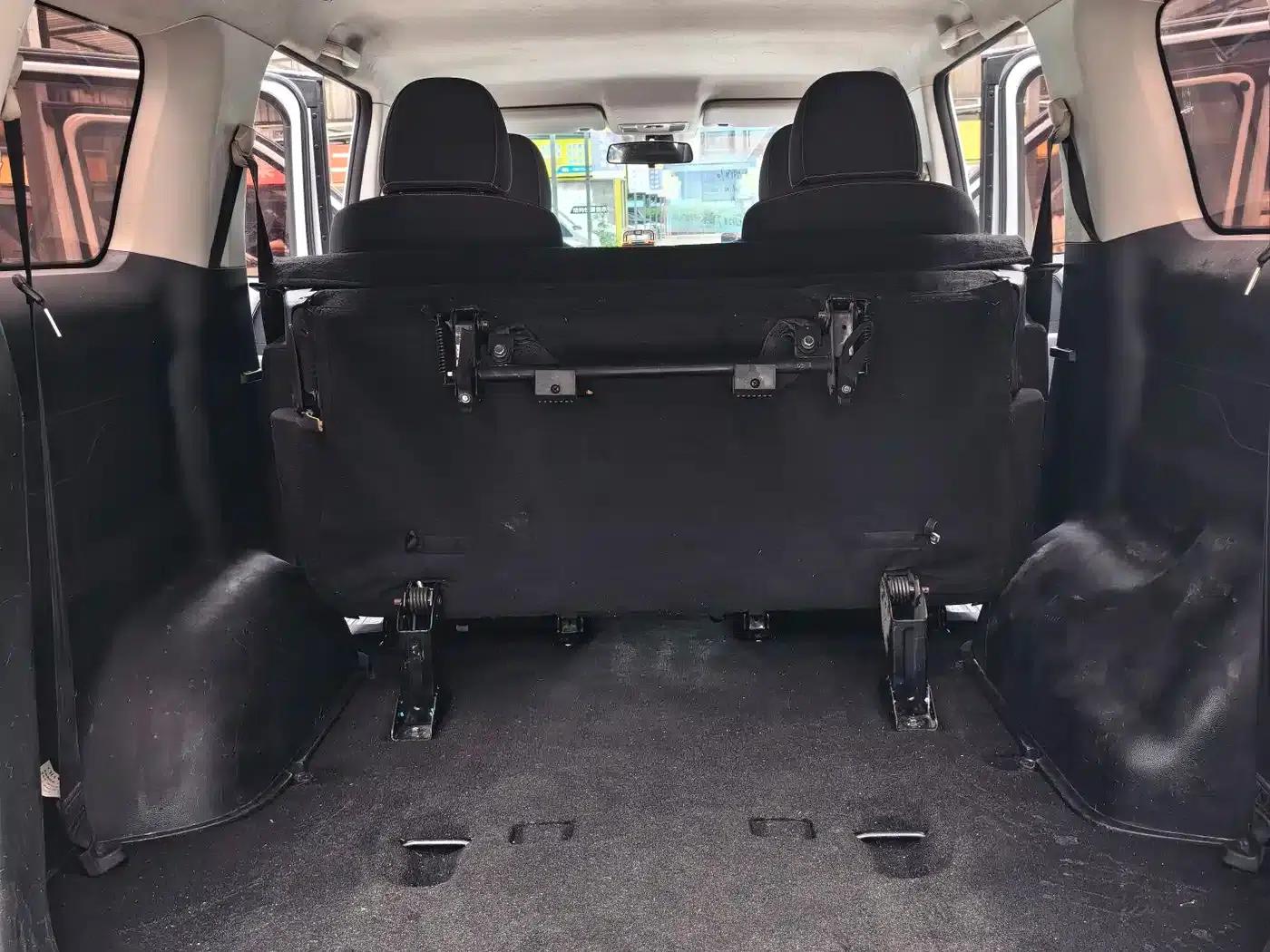 Changan Oushang X70A 2018 Model 1.5L Manual Standard Edition — миниатюра 12