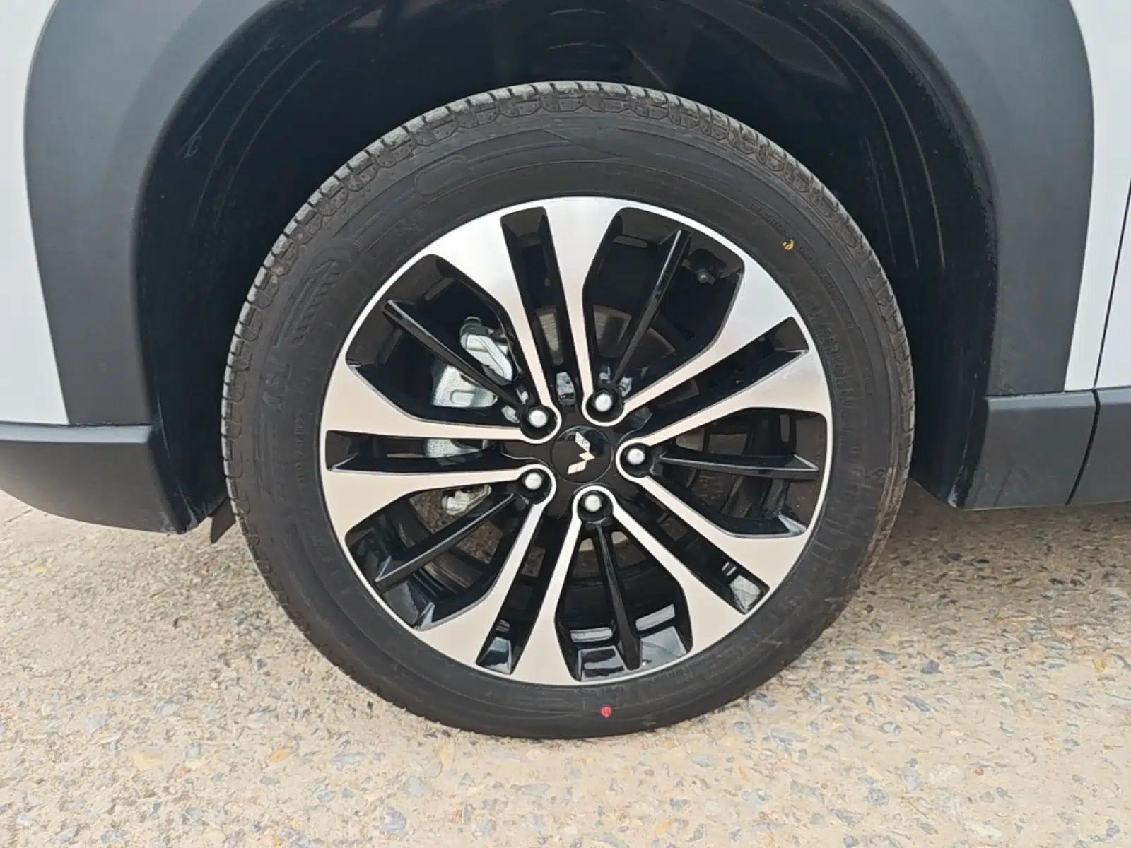 Wuling Xingguang 560 New Energy 2026 Model, Plug-in Hybrid, 125 km, Luxury Version — миниатюра 15