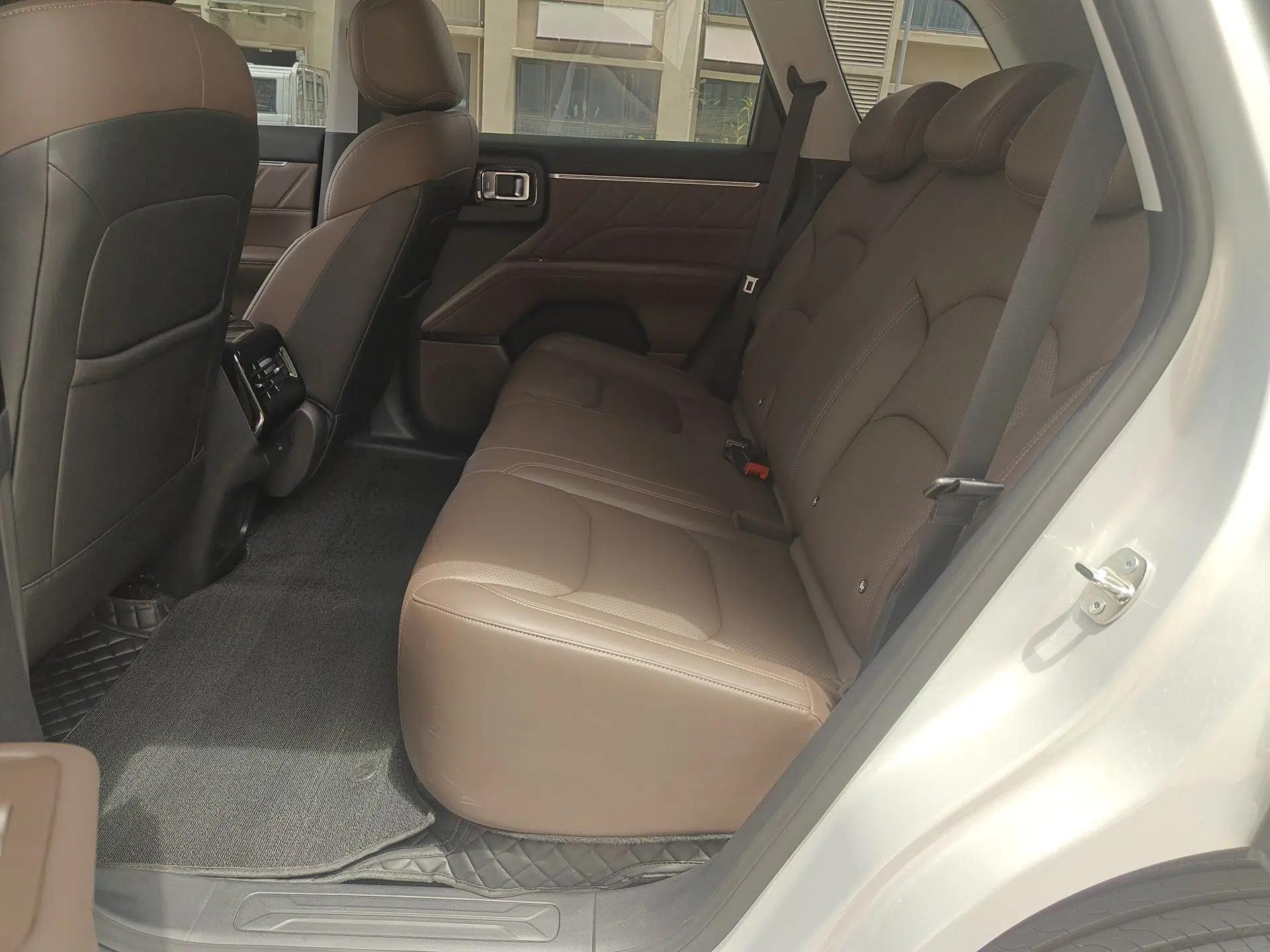 Wuling Xingguang 560 New Energy 2026 Model, Plug-in Hybrid, 125 km, Luxury Version — миниатюра 25