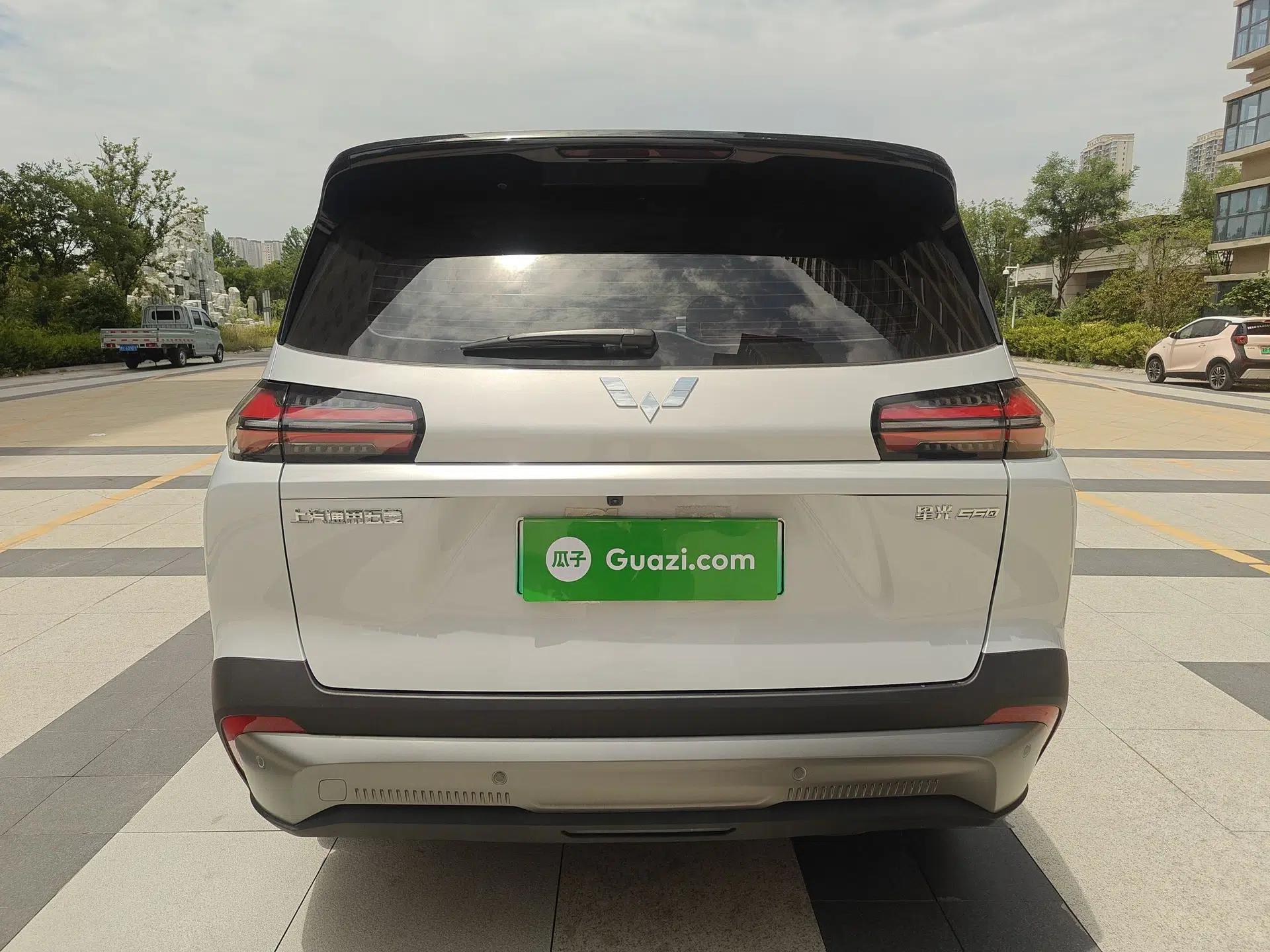Wuling Xingguang 560 New Energy 2026 Model, Plug-in Hybrid, 125 km, Luxury Version — миниатюра 5