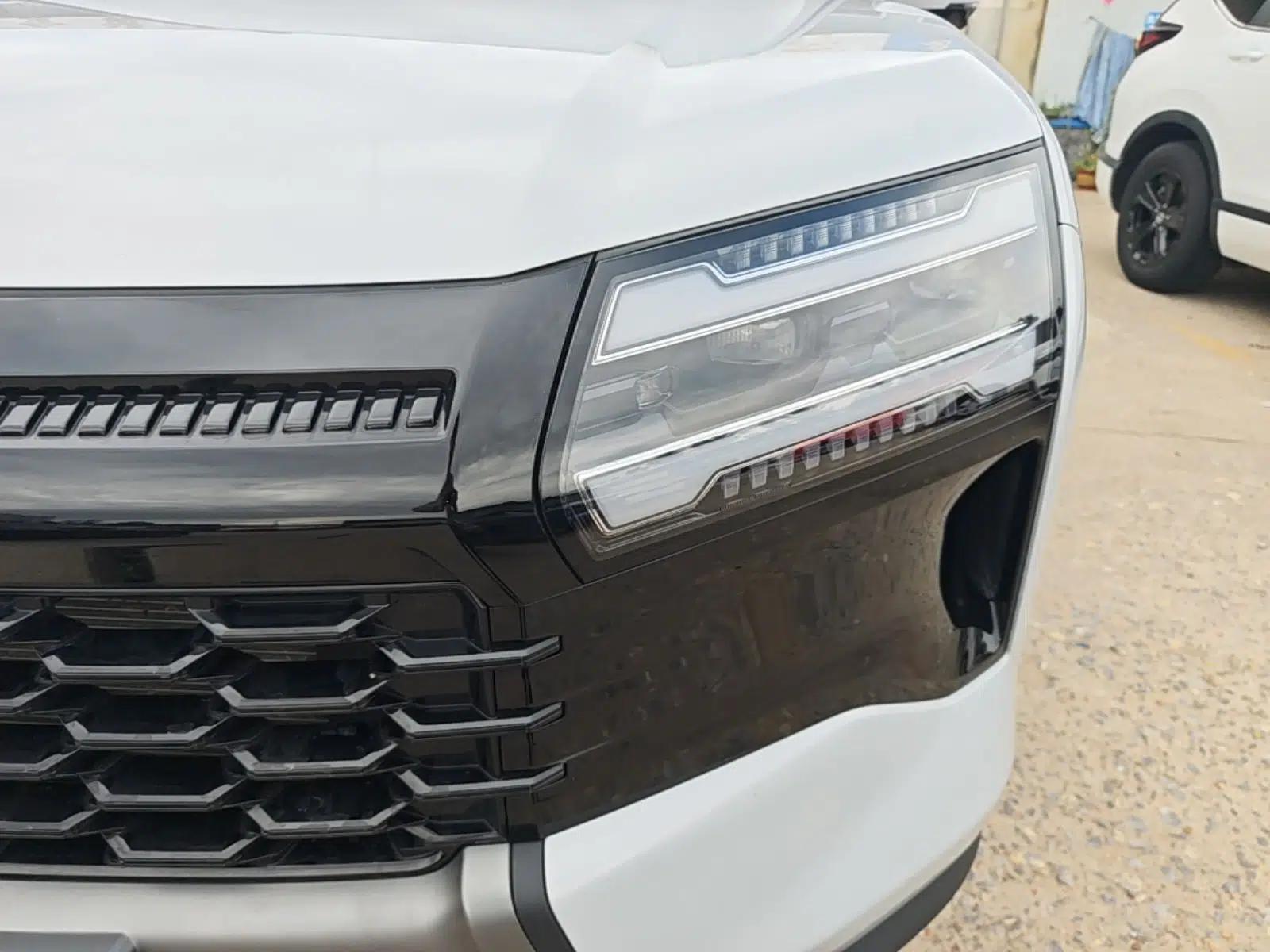 Wuling Xingguang 560 New Energy 2026 Model, Plug-in Hybrid, 125 km, Luxury Version — миниатюра 8
