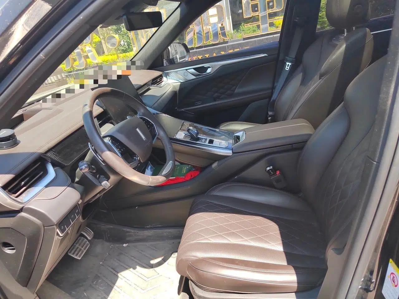 Wey Mocha 2021 2.0T Two-Wheel-Drive Premium Edition — миниатюра 15